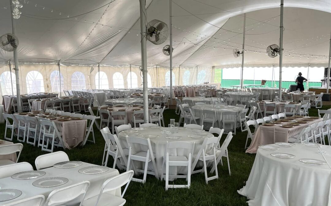 60′ Wide Farm Wedding